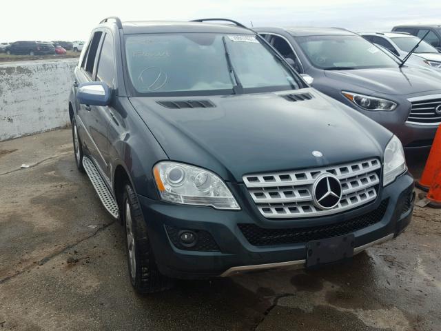 4JGBB86E89A478206 - 2009 MERCEDES-BENZ ML GREEN photo 1