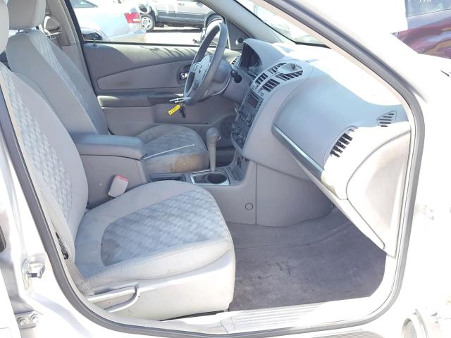 1G1ZT64874F183054 - 2004 CHEVROLET MALIBU MAX SILVER photo 5