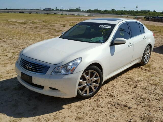 JNKCV61E79M309710 - 2009 INFINITI G37 WHITE photo 2