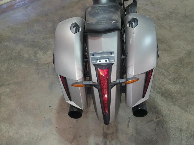 5VPDW36N0E3027694 - 2014 VICTORY MOTORCYCLES CROSS COUN Gris foto 6