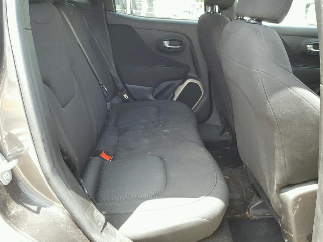 ZACCJAAB8HPF82550 - 2017 JEEP RENEGADE S BLACK photo 6