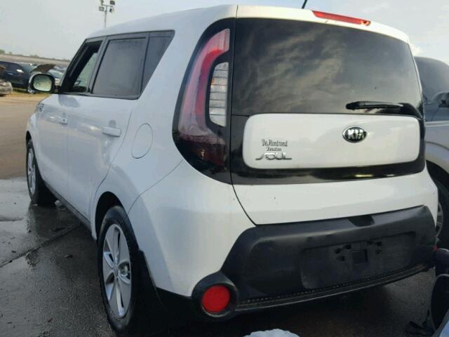 KNDJN2A25G7307909 - 2016 KIA SOUL WHITE photo 3