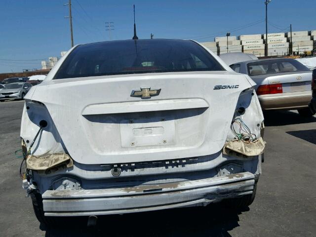 1G1JA5SH5C4151780 - 2012 CHEVROLET SONIC LS 白色 照片 9