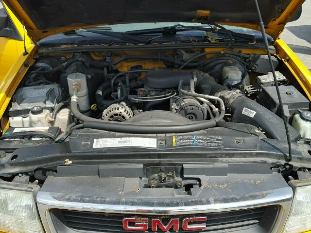 1GTCS14X638221435 - 2003 GMC SONOMA YELLOW photo 7