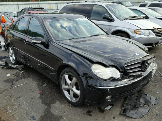 WDBRF40J54A613672 - 2004 MERCEDES-BENZ C BLACK photo 1