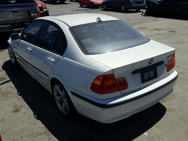 WBAAZ33465KP91640 - 2005 BMW 325 IS SUL WHITE photo 3