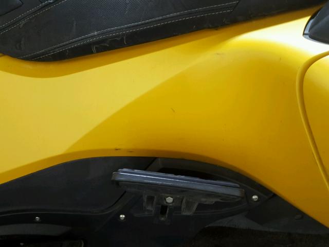 2BXNBBC11DV000169 - 2013 CAN-AM SPYDER ROA YELLOW photo 15