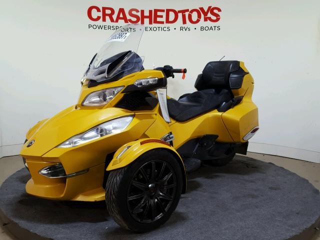 2BXNBBC11DV000169 - 2013 CAN-AM SPYDER ROA YELLOW photo 4