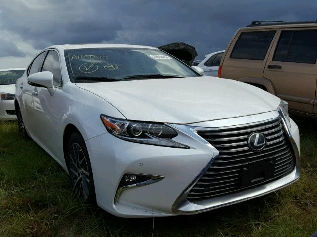 58ABK1GG4HU070279 - 2017 LEXUS ES 350 WHITE photo 1