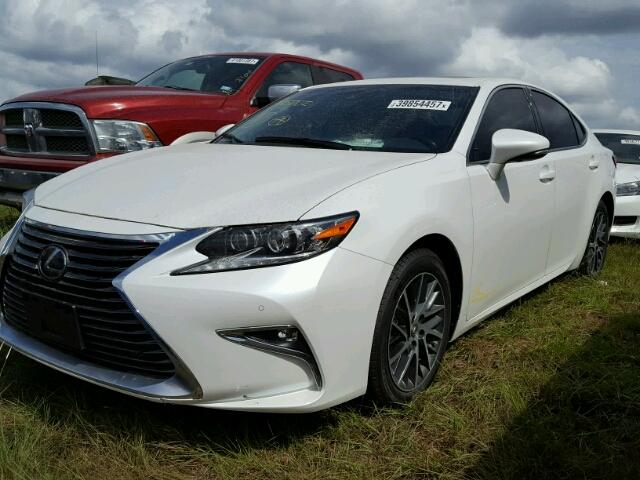 58ABK1GG4HU070279 - 2017 LEXUS ES 350 WHITE photo 2