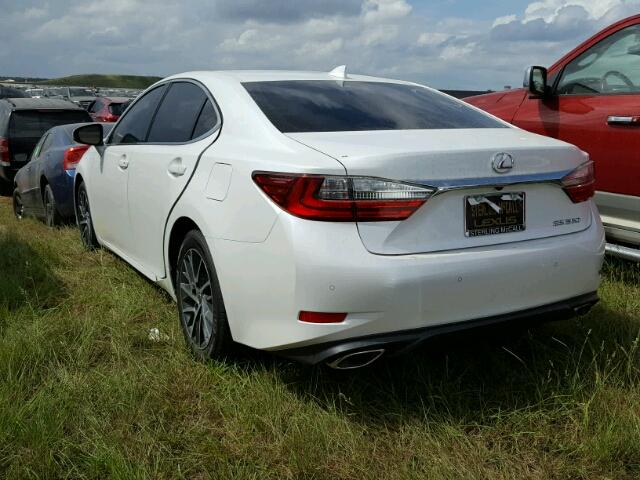 58ABK1GG4HU070279 - 2017 LEXUS ES 350 WHITE photo 3