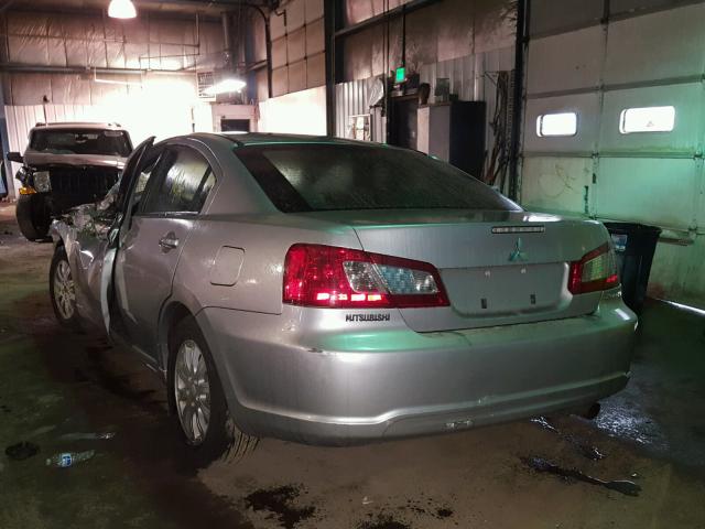 4A32B2FF6BE012473 - 2011 MITSUBISHI GALANT FE SILVER photo 3