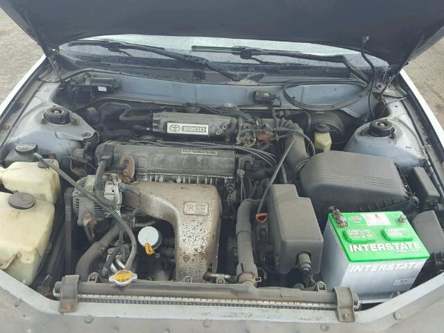 4T1SK12E5NU094275 - 1992 TOYOTA CAMRY SILVER photo 7