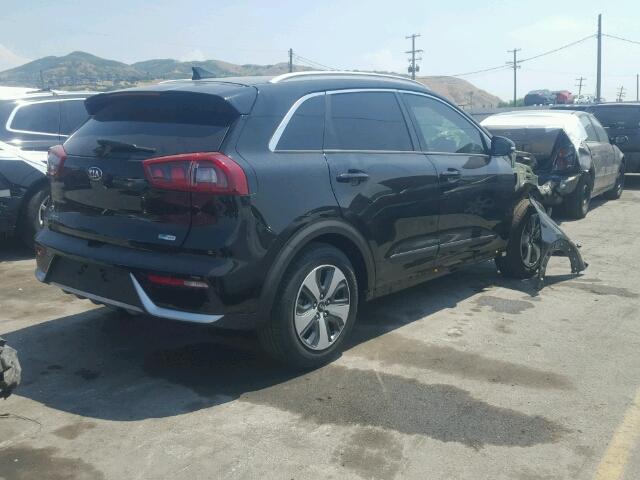 KNDCC3LC2J5144780 - 2018 KIA NIRO EX BLACK photo 4