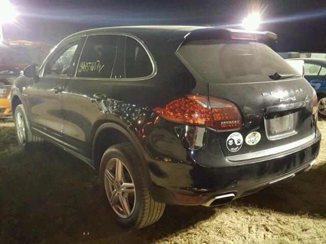 WP1AE2A27DLA16104 - 2013 PORSCHE CAYENNE BLACK photo 3