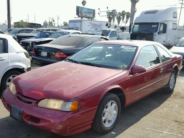 1FALP62W8SH143513 - 1995 FORD THUNDERBIR RED photo 2