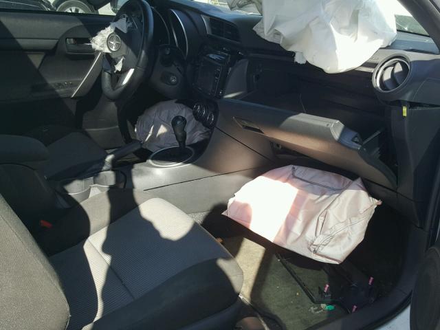 JTKJF5C75E3069337 - 2014 TOYOTA SCION TC 白色 照片 5