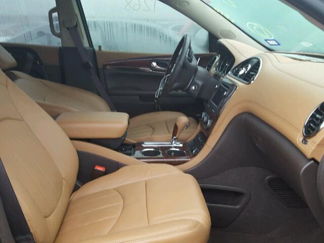 5GAKRBKDXHJ146021 - 2017 BUICK ENCLAVE GOLD photo 5