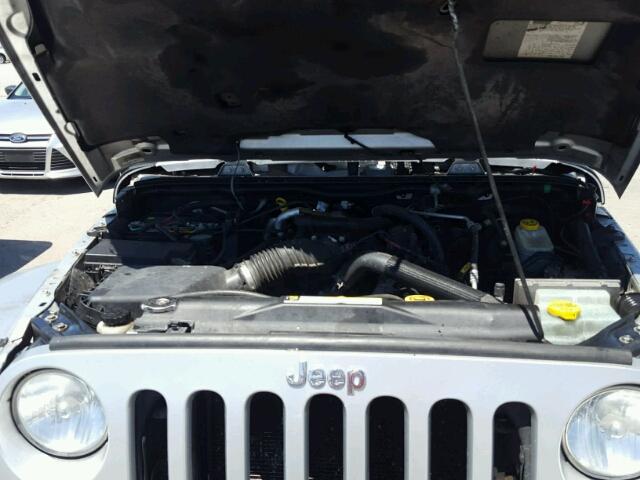1J4GA59187L190329 - 2007 JEEP WRANGLER S ვერცხლისფერი ფოტო 7