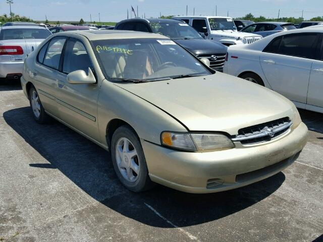 1N4DL01D0WC153825 - 1998 NISSAN ALTIMA XE GOLD photo 1