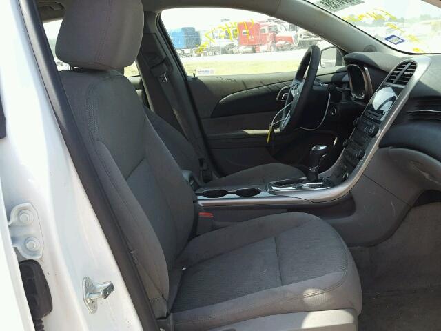 1G11A5SA6DU150903 - 2013 CHEVROLET MALIBU LS თეთრი ფოტო 5