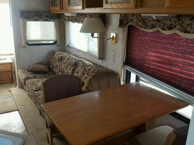 4YDF32525Y4051793 - 2000 KEYSTONE MONTANA WHITE photo 8