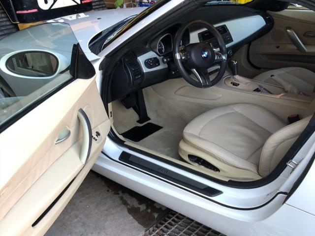 4USBU33588LW73838 - 2008 BMW Z4 3.0 WHITE photo 6