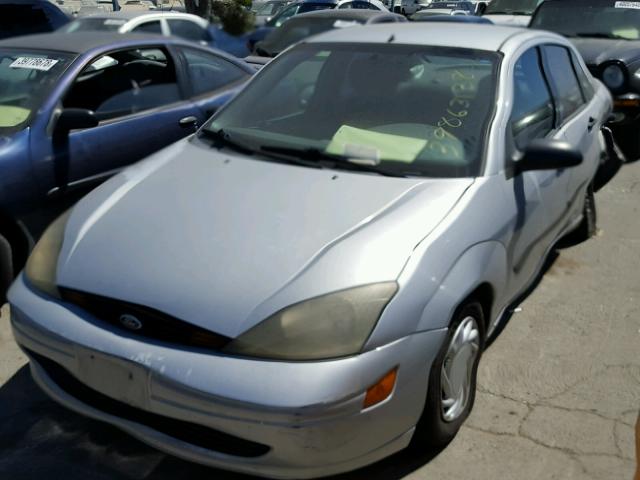 1FAFP33Z93W244173 - 2003 FORD FOCUS LX GRAY photo 2