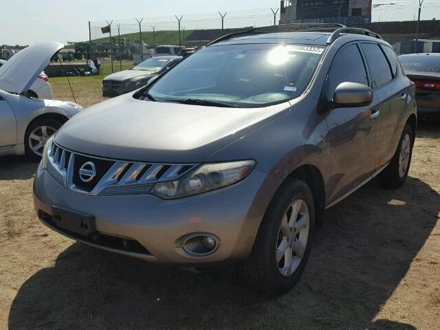 JN8AZ1MU6AW010208 - 2010 NISSAN MURANO S TAN photo 2