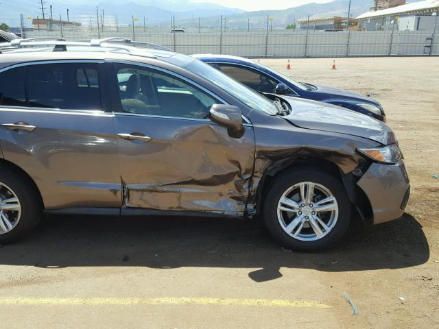 5J8TB4H3XDL011428 - 2013 ACURA RDX BASE GRAY photo 9