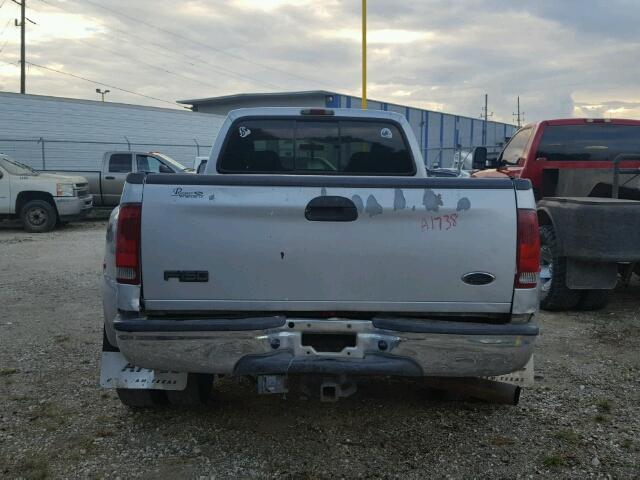 1FTWW33P04EC20167 - 2004 FORD F350 WHITE photo 10