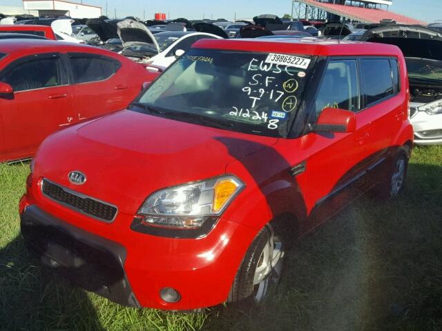 KNDJT2A27B7212248 - 2011 KIA SOUL + RED photo 2
