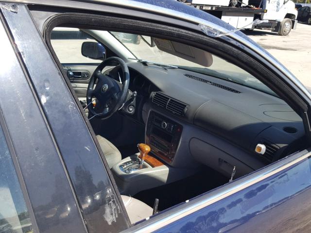 WVWRH63B62P047558 - 2002 VOLKSWAGEN PASSAT GLX 蓝色 照片 9
