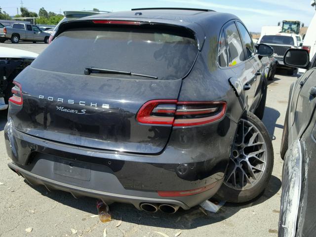 WP1AB2A57GLB51283 - 2016 PORSCHE MACAN S BLACK photo 4