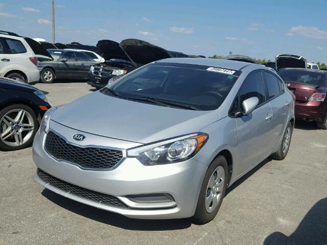 KNAFK4A61F5434192 - 2015 KIA FORTE LX SILVER photo 2