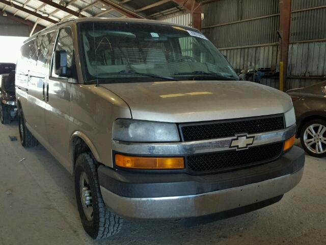 1GAHG39U071162178 - 2007 CHEVROLET EXPRESS G3 GOLD photo 1