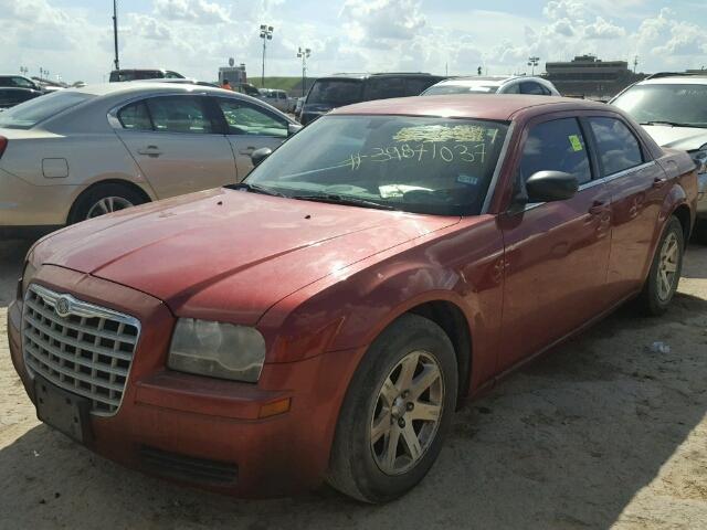 2C3KA43R17H788403 - 2007 CHRYSLER 300 MAROON photo 2