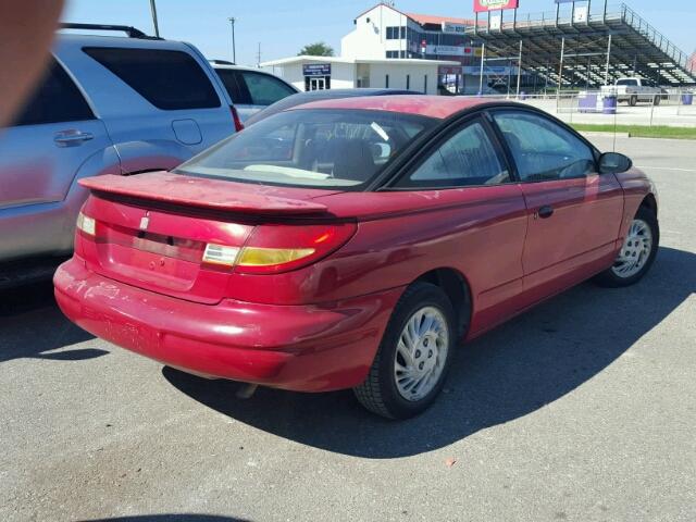 1G8ZE1286WZ145527 - 1998 SATURN SC1 RED photo 4