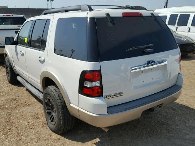 1FMEU6EE8AUA17149 - 2010 FORD EXPLORER E WHITE photo 3