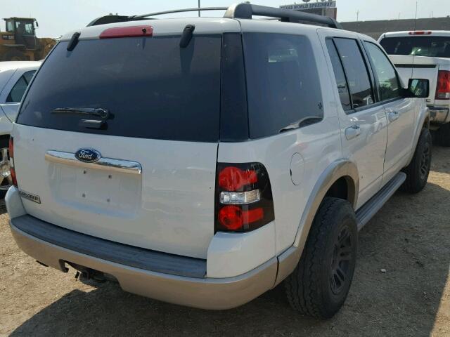 1FMEU6EE8AUA17149 - 2010 FORD EXPLORER E WHITE photo 4