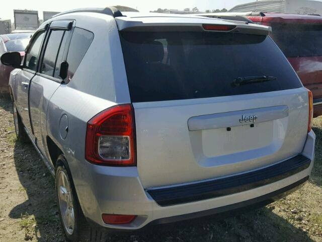 1C4NJCBAXDD272421 - 2013 JEEP COMPASS SP SILVER photo 3