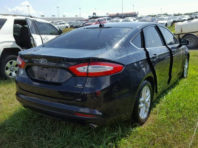 3FA6P0H78FR152517 - 2015 FORD FUSION SE CHARCOAL photo 4