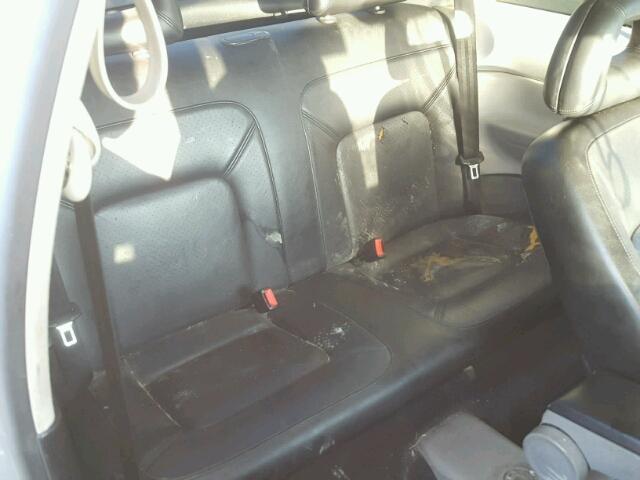 3VWDD21C5YM420563 - 2000 VOLKSWAGEN NEW BEETLE 银色 照片 6