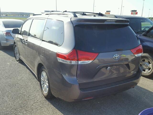 5TDYK3DC2ES422049 - 2014 TOYOTA SIENNA CHARCOAL photo 3