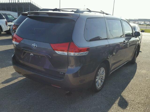 5TDYK3DC2ES422049 - 2014 TOYOTA SIENNA CHARCOAL photo 4