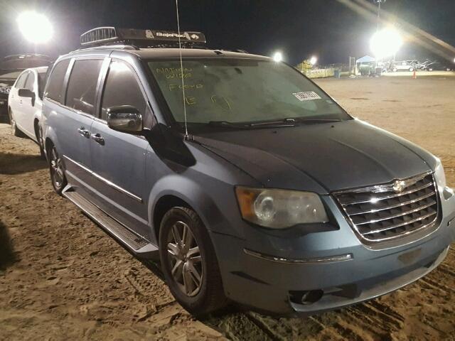 2A4RR6DXXAR195212 - 2010 CHRYSLER TOWN & COU BLUE photo 1