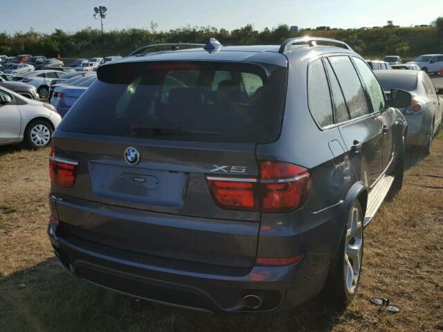 5UXZW0C55D0B95968 - 2013 BMW X5 XDRIVE3 BLUE photo 4