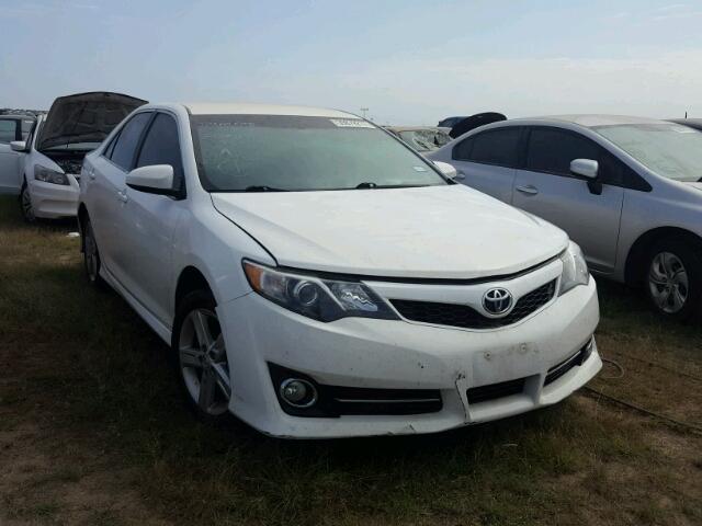 4T1BF1FK3EU729269 - 2014 TOYOTA CAMRY L WHITE photo 1