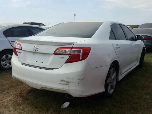 4T1BF1FK3EU729269 - 2014 TOYOTA CAMRY L WHITE photo 4