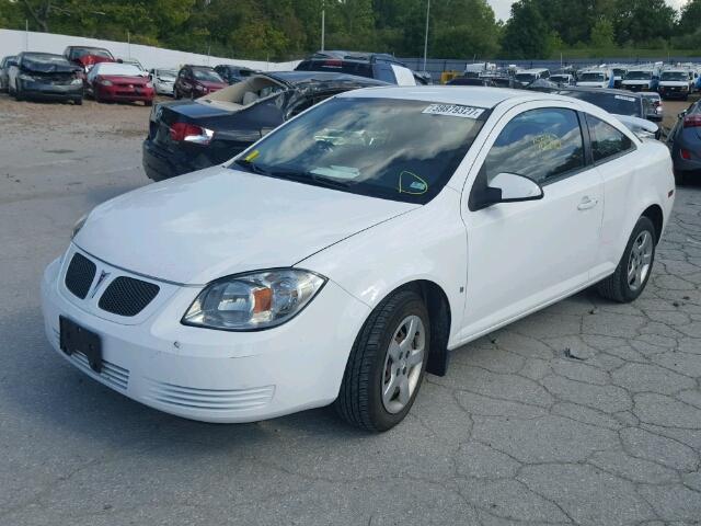 1G2AS18HX97218101 - 2009 PONTIAC G5 WHITE photo 2